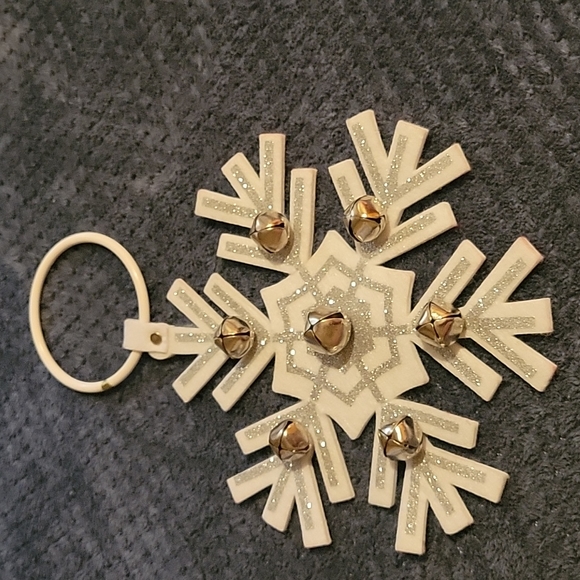 NEW SET OF 4 CHRISTMAS DECORATIONS - Picture 8 of 17